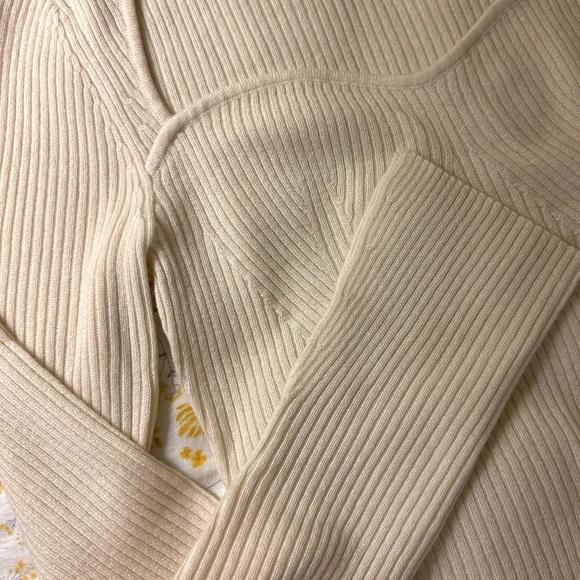 NWOT Reformation Glenna Cashmere Sweater Large - Picture 6 of 7